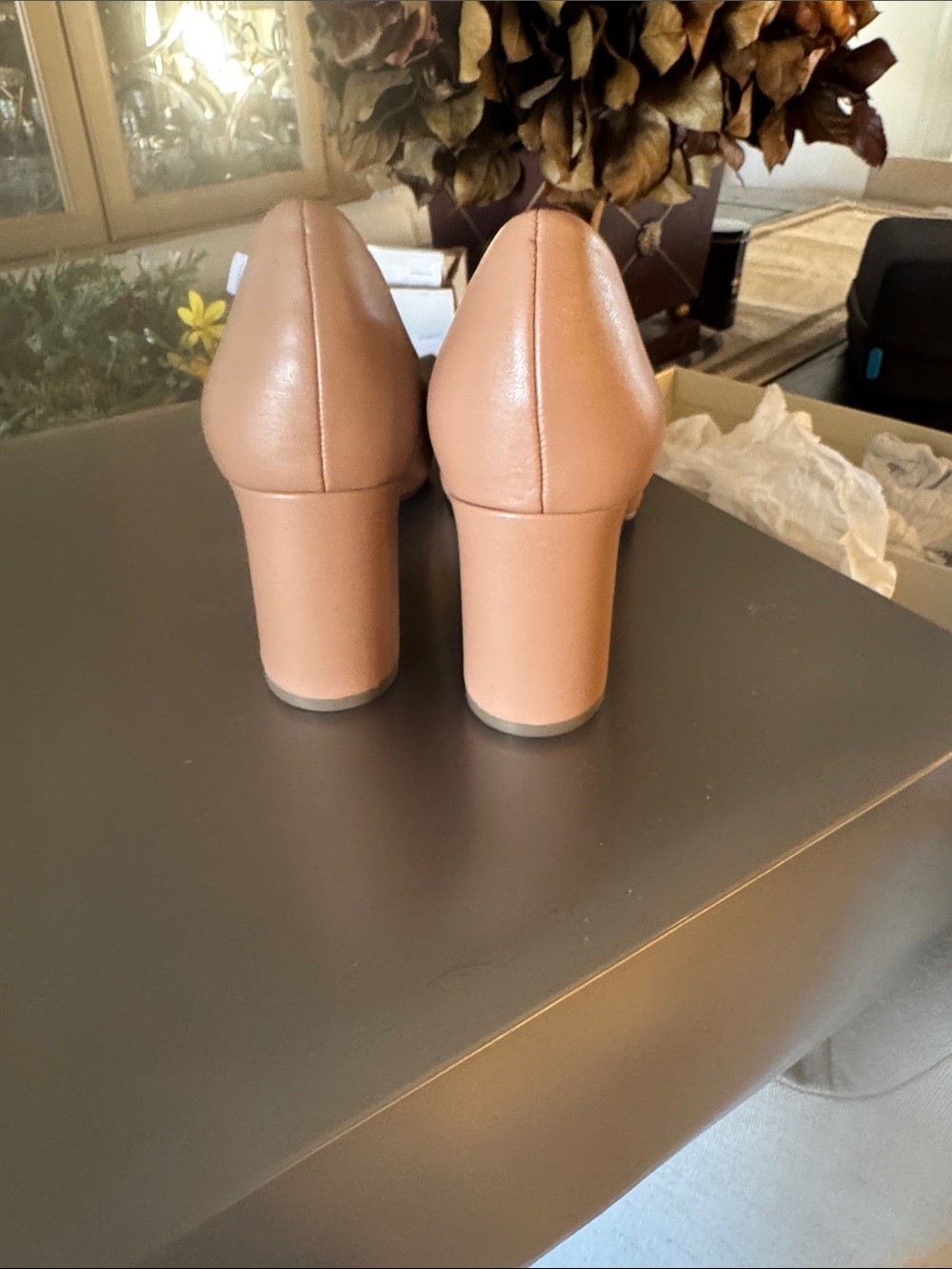 Shoes - Picture 4 of 6
